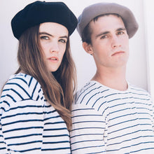 Cargar imagen en el visor de la galería, Boina Vasca Elosegui de mujer Modelo Dame 100% lana merino sin forro - El triunfo Velayos