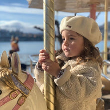 Cargar imagen en el visor de la galería, Boina Vasca Elosegui de niño Modelo Dame 100% lana merino sin forro - El triunfo Velayos